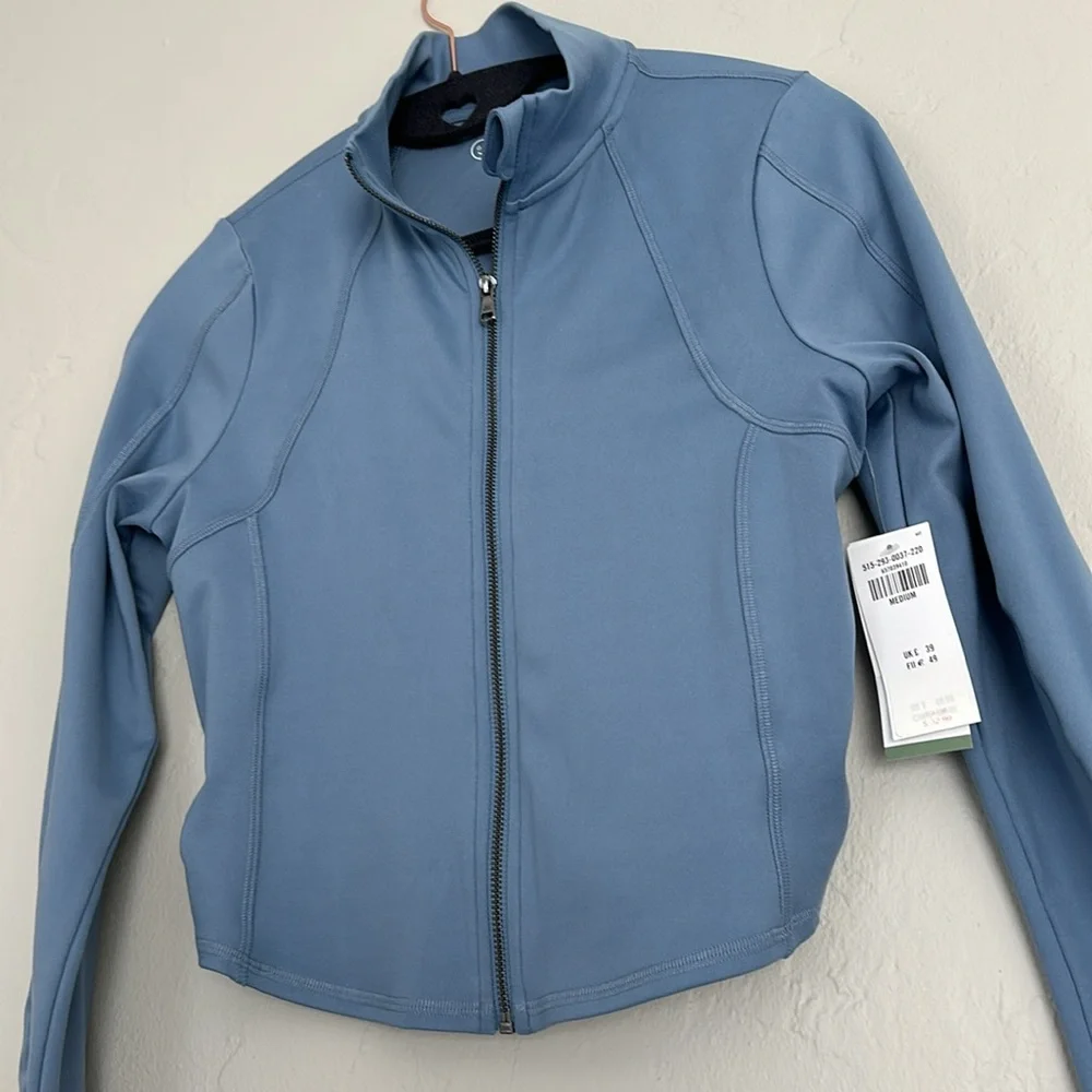 🪁 Gilly Hicks Active Zip up - Picture 2 of 6